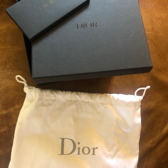 Brand new Dior sunglasses/hat - Picture 4 of 4